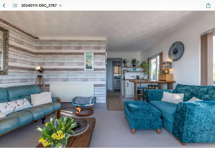 Seaside Escape At Looe Apartment